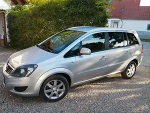 Opel Zafira Zafira CNG/LPG 1.6 CNG Turbo Family