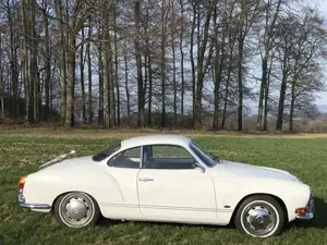 Volkswagen Karmann Ghia Coupé Bild 3