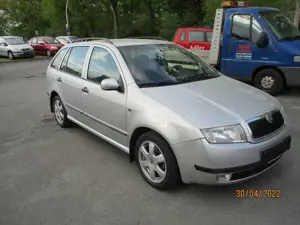Skoda Fabia Elegance Combi (6Y5)   TÜV:10-2025