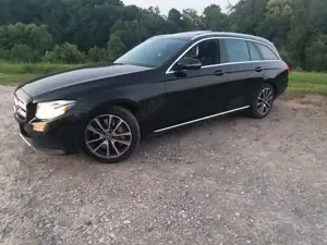 Mercedes-Benz E 350 d 4Matic T 9G-TRONIC, top Zustand!