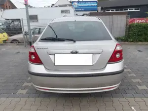 Ford Mondeo Bild 4
