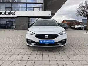 SEAT Leon Sportstourer FR (D3) XL 1.5 eTSI 150 DSG|NAV.10... Bild 5