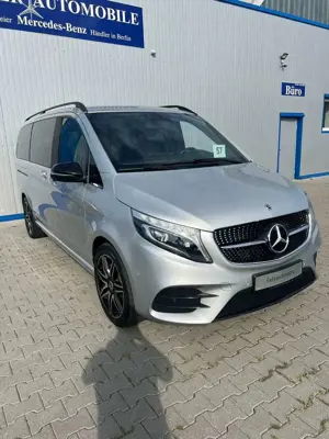 Mercedes-Benz V 300 LANG 4M AMG-LINE PANO 360° WEBASTO EL.TÜRE Bild 3