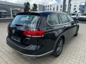 Volkswagen Passat Variant PASSAT VARIANT ALLTRACK 4MOTION LED NAVI PDC SHZ Bild 4