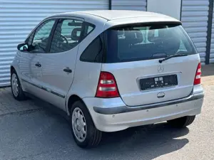 Mercedes-Benz A 160 Automatik-2.Hand-Klima-PDC-Scheckheft