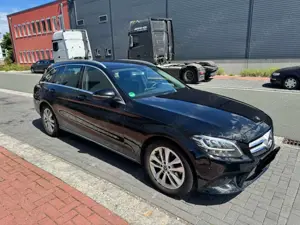 Mercedes-Benz C 220 Bild 2