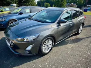 Ford Focus Titanium X