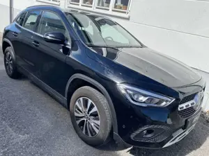 Mercedes-Benz GLA 200 d Style Paket