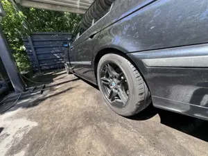 BMW 528 bmw e39 528i youngtimer Bild 3