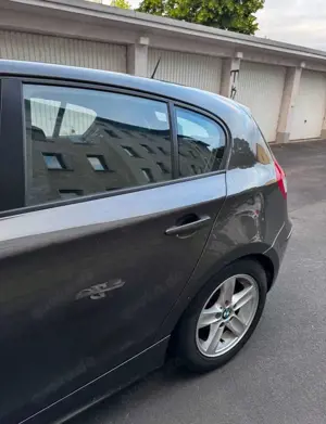 BMW 118 HU bis 03/2027, gepflegt