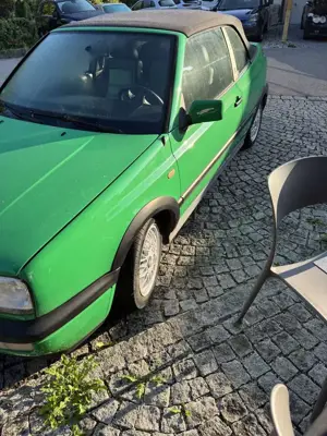 Volkswagen Golf Cabriolet Bild 2