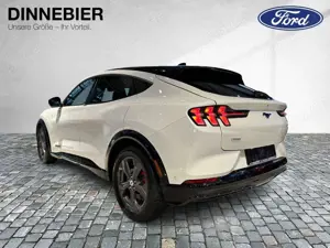 Ford Mustang Mach-E AWD Extended Range Glasdach Bild 5