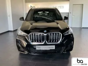 BMW X1 X1 xDrive 20d M Sport 19"/Pano/Park/DrivPlus/AHK Bild 2