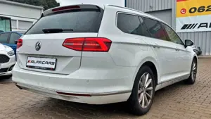 Volkswagen Passat Variant 1.8 TSI Highline/ACC/1 HAND Bild 4