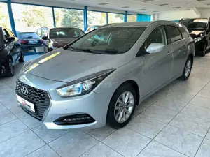 Hyundai i40 cw Kombi Klima Navi PDC Kamera Sitzh