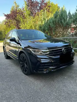 Volkswagen Tiguan R-Line 4Motion