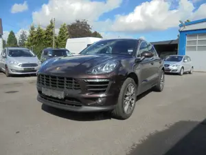 Porsche Macan S