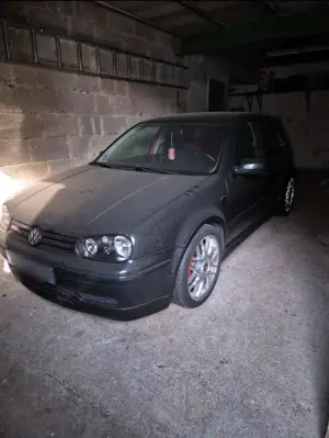 Volkswagen Golf GTI 1.8 Turbo
