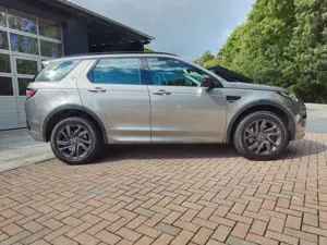 Land Rover Discovery Sport 7-Sitzer 2.Hand Leder Navigation Bild 4