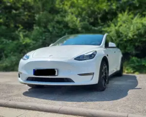 Tesla Model Y Model Y Long Range Dual Motor AWD