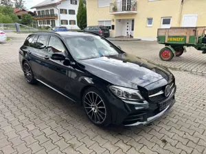 Mercedes-Benz C 300 d T 9G-TRONIC AMG Line