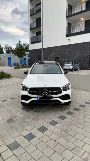 Mercedes-Benz GLC 200 d 4Matic 9G-TRONIC AMG Line
