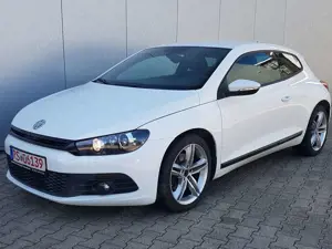 Volkswagen Scirocco 1.4 TSI DSG*STEUERKETTE-INSP.TÜV NEU* Bild 3