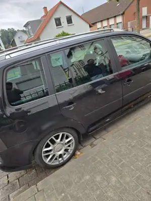 Volkswagen Touran 2.0 TDI Highline