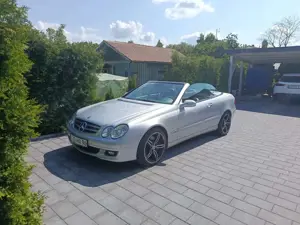 Mercedes-Benz CLK 280 Avantgarde Bild 2