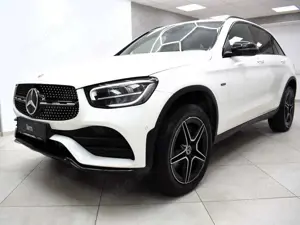 Mercedes-Benz GLC 300 e 4M AMG Sport DTR Night AHK 2xSpur Wide Bild 2