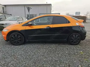 Honda Civic Lim. 5-trg. 2.2 CTDI Sport Bild 3