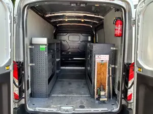Ford Transit Kasten 310 L2H2 Regale Werkstatt Standhz