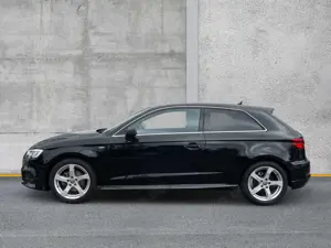 Audi A3 1.0 TFSI sport 3-TÜRER LED NAVI BO Bild 2