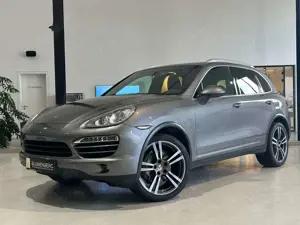 Porsche Cayenne Diesel *Navi,Pano,Leder,Tempo,PDLS,PDC*