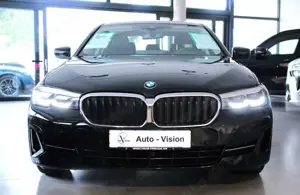 BMW 520 d (G30) *LED*HarmanKardon*Live Cockpit Prof Bild 4