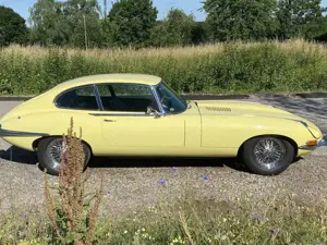 Jaguar E-Type 4.2 Serie 1 2+2 Restauriert- Schalter- Heritage T.