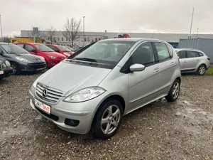 Mercedes-Benz A 150 *Benzin*Klima*Servo*ZV*E Fenster*Euro4*5T* Bild 3