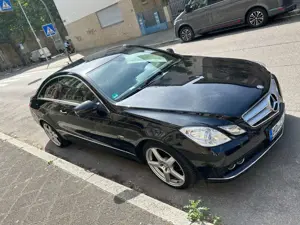 Mercedes-Benz E 250 E 250 CGI Coupe BlueEFFICIENCY Automati Avantgarde