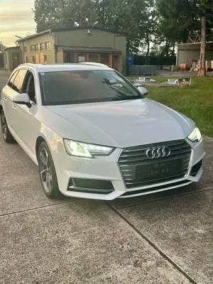 Audi A4 Avant 2.0 TDI S tronic sport
