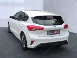 Ford Focus 1.5 EcoBoost ST-Line 5-türig Bluetooth Navi Bild 3