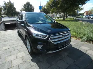 Ford Kuga 1.5 Titanium Bild 5