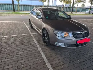 Skoda Superb Combi 1.8 TSI DSG Ambition