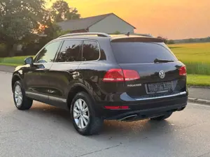 Volkswagen Touareg 3.0 V6 TDI DPF TIPTRONIC | TÜV NEU | VOLLLEDER Bild 5