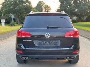 Volkswagen Touareg 3.0 V6 TDI DPF TIPTRONIC | TÜV NEU | VOLLLEDER Bild 4