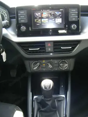 Skoda Kamiq Kamiq 1.0 TSI Ambition Inspektion/Reifen NEU Bild 4