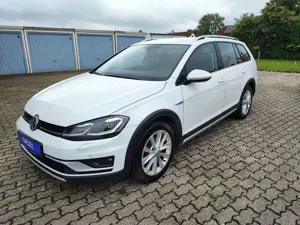 Volkswagen Golf VII 2,0TDi Var/ Alltrack/AHK/Standhzg