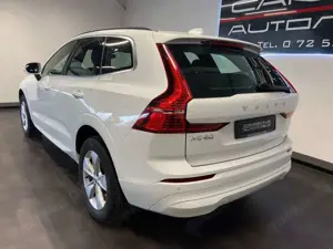 Volvo XC60 Momentum  *Panorama+CarPlay* Bild 2