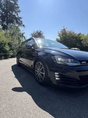 Volkswagen Golf GTD Variant BlueMotion Technology DSG