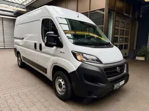 Fiat Ducato 2.3 D L2H2 3,3t KLIMA 3-SITZE PDC VERKLEI Bild 2