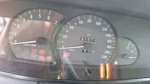 Opel Omega Omega 2.2 16 V Elegance Bild 5